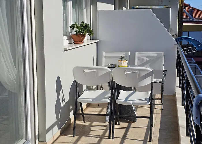 Tania Apartments