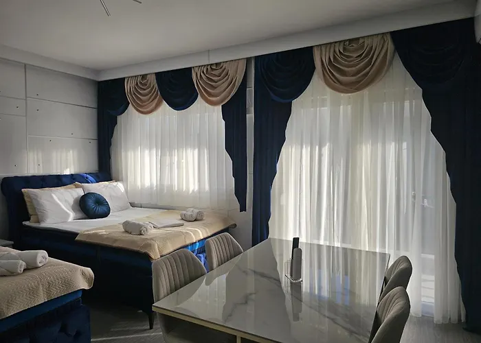 Tania Apartments